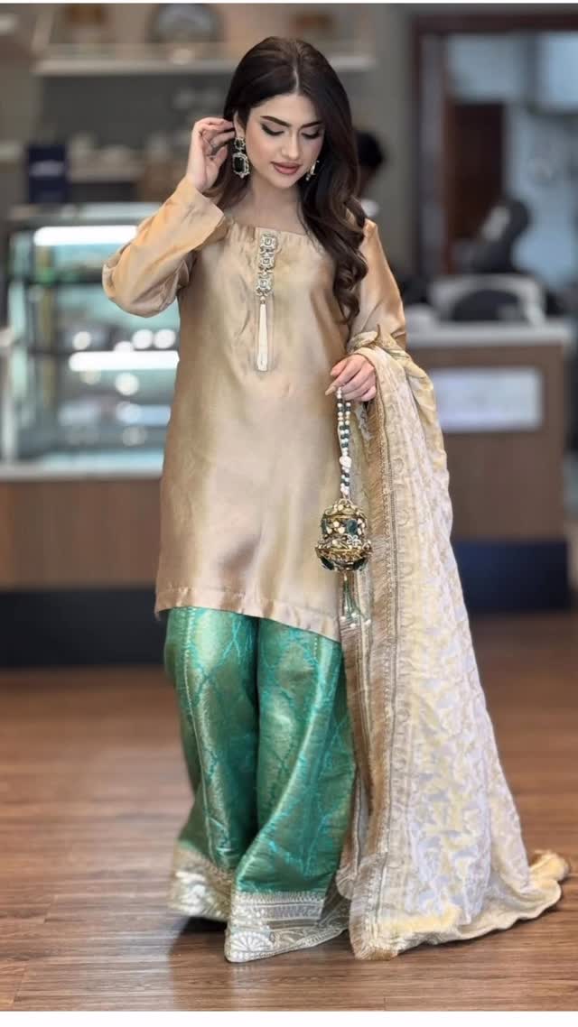 Beige & Gold Sophisticated Bridal